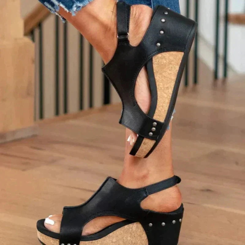 MARIT | HOHE SANDALEN MIT OFFENER SPITZE