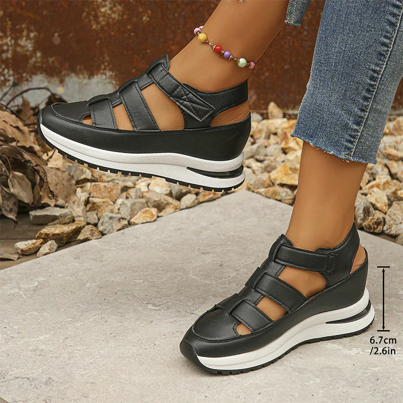 GENEVE | GESCHLOSSENE SNEAKER-SANDALEN