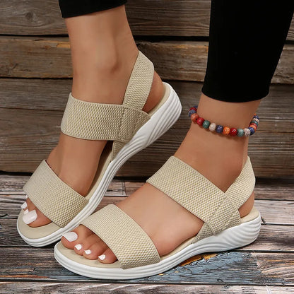 RAYLYNN | ELASTISCHE KEILABSATZ-SANDALETTEN AUS STRICKSTOFF